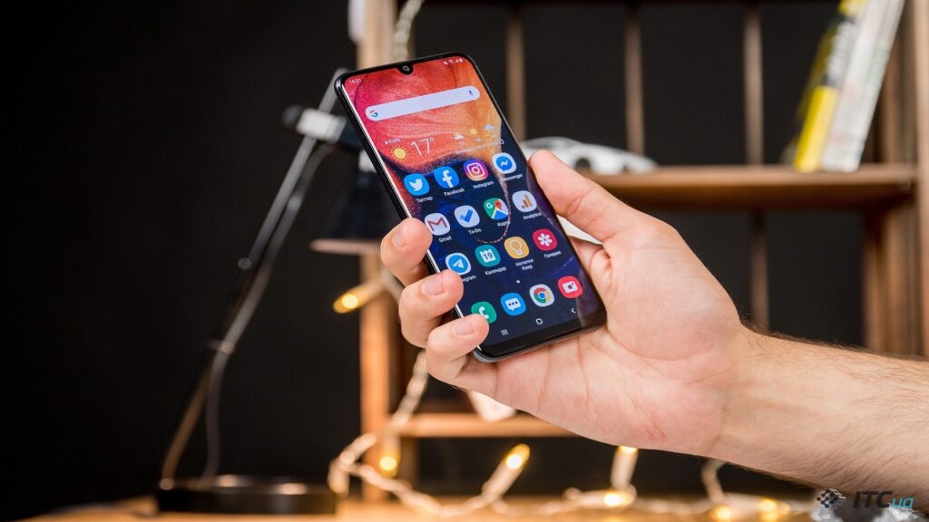Подробный обзор Samsung A50: характеристики, плюсы и минусы